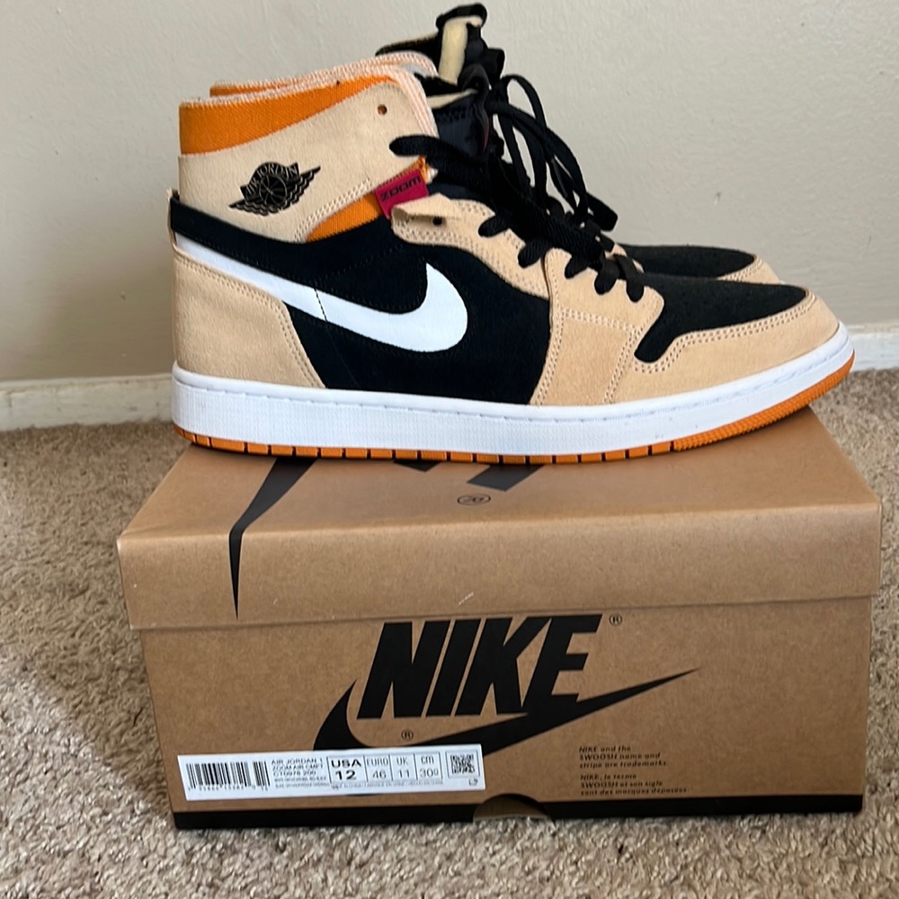 Pristine pair of Jordan 1 Pumpkin Spice. Worn exactly 1 time. Stock X certified.
